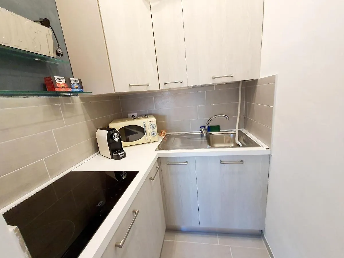 Apartamento Suite Vista Mare In Viale Ceccarini Angolo Dante Riccione