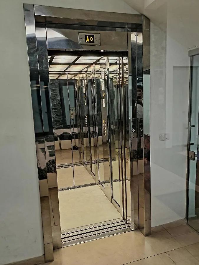 Suite Vista Mare In Viale Ceccarini Angolo Dante Riccione