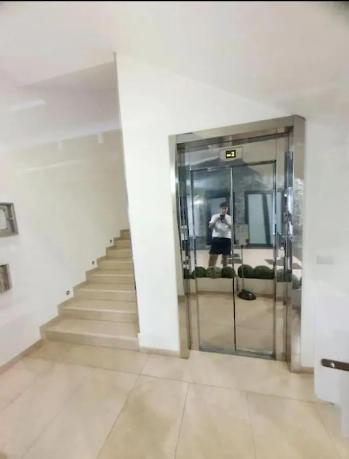 Apartamento Suite Vista Mare In Viale Ceccarini Angolo Dante Riccione